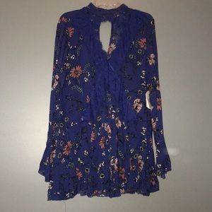FLORAL ALTER’D STATE BLOUSE